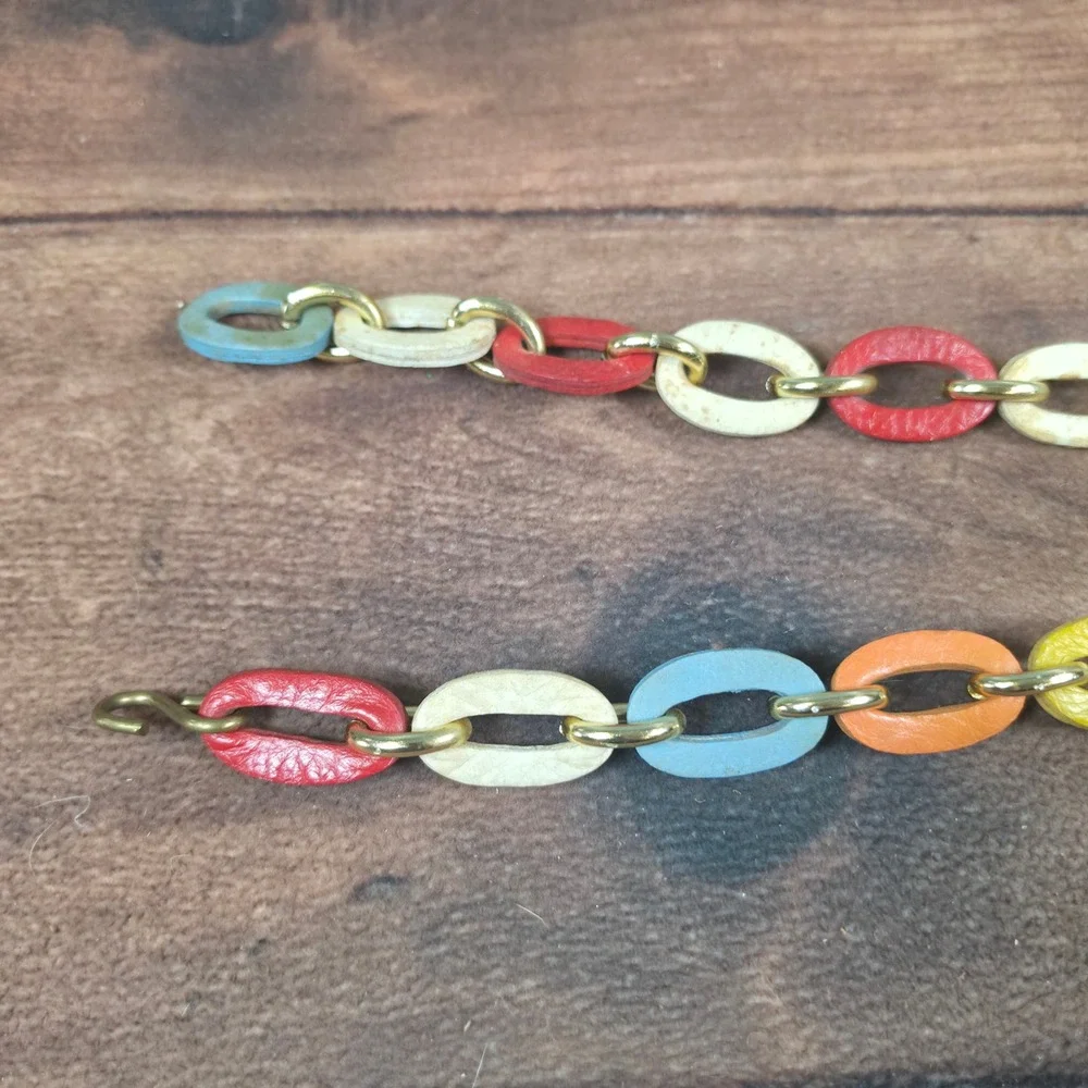 Chain Belt Womens OS Multi Color Good Textured Link Gold Tone Hardware